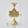 European gold metal candlestick with maple leaf design and dimensions 17.5x9.5cm - Maple Leaf / Gold