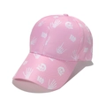 Dettaglio del cappellino rosa in cotone con stampe grafiche di teschi bianchi e BOO - M (56-58cm) / Rosa