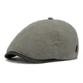 Dark grey ivy cap with waffle texture fabric and a contrast brim for men - Adjustable / Gray