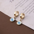 Goldene Creolen aus Edelstahl mit blauen Evil Eye Anhängern im eleganten Vintage Stil - Blaues Teufelsauge (ER-23)