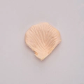 Artificial champagne rose petals with realistic silk texture for wedding decor - Milk Yellow
