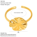 Detailansicht des 18K vergoldeten Schleifenrings mit Maßen und technischen Daten - Blumen-Stil (SR210G)