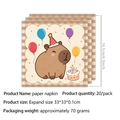 Dettaglio di 20 tovaglioli da festa Capybara con dimensioni di 33x33 cm stampate - Tovaglioli 20 Pezzi