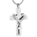 Detailansicht des silbernen Edelstahlkreuzes mit diamantbesetztem Herz und Schlangenkette - Schlangenkette / Silber