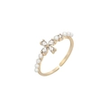 Adjustable golden butterfly ring featuring white pearls and clover-shaped clear gemstones - Small Flower Zirconia