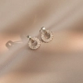 Silver-tone hoop earrings with baguette zircons and screw-patterned design motifs - Screw Pattern T-Square Ring (E0186) / Silver