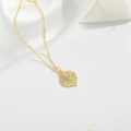 Elegante collana a cuore dorata con pendente in zircone a raggiera su seta bianca - Cuore Croce Sunburst