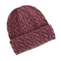 Detalle de gorro de punto de ochos granate que muestra el tejido grueso y la textura - Burdeos