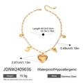 Détail du collier en acier inoxydable doré avec pendentifs cœur, lune et perles blanches - Style Multi-Pendentifs Célestes et Perles Artificielles (JDNW2409036)