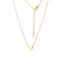 Collier avec pendentif cœur doré et lettre L gravée en acier inoxydable poli brillant - Lettre L / Or