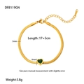 Detail of 3mm gold snake chain bracelet with 8mm green heart zircon and 17+5cm dimensions - Green
