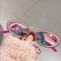 Ovale Mode-Sonnenbrille in lichtdurchlässigem Violett mit farbig verspiegelten Gläsern - Perlviolett + Rosafarbene Filmgläser
