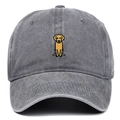 Broderie détaillée d'un Golden Retriever sur une casquette en coton lavé gris foncé - Gris