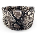 Elastic wide headband featuring a black and white snake skin print for women's sports - 113