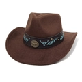Détail du chapeau en laine marron foncé avec bande en cuir et broderie taureau turquoise - M (56-58cm) / Café