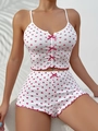 Detail der Herz-Nachtwäsche mit rosa Schleifen und gewelltem Saum auf Rippstoff - S / Rosarot