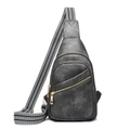 Bolso de pecho de cuero PU gris oscuro con correa tejida a rayas y cremalleras doradas - gris oscuro