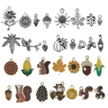 Colgantes de esmalte de casa de hongo y hojas de otoño para collares de bricolaje - Surtido de Ardilla y Calabaza de Acción de Gracias (SN1006)