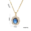 Collana dorata con ciondolo in cristallo blu ovale circondato da piccoli diamanti - Oro Blu (577)