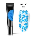 Gel d'estampage bleu 8ml tube No.05 avec motifs floraux sur les ongles - Bleu