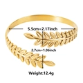 Dettagli misure del bracciale a foglia dorato a C con diametro di 5,5 cm e specifiche peso - Oro