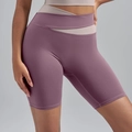 Short de yoga femme taille haute croisée avec design bicolore violet fumé et rose nu - S / Violette de Baies