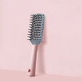 Rosafarbene und dunkelgraue Entwirrbürste für professionelles Haarstyling und Volumen - Paddelbürste