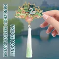 Fächerförmiger Kühlschrankmagnet mit Westsee-Motiv, Emaille-Details und Seidenquaste - BXT0107 Fächerform Weiße Schlange Quaste Stil (Mit Verpackung)