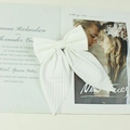 Elegante witte strik haarspeld met fijne strepen voor bruiloft of dagelijkse styling - Wit