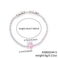Versilbertes Tennisarmband mit Zirkonia und einem zentralen rosa tropfenschliff Stein - Weißgold Rosa Zirkonia