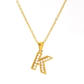 Minimalistische goldene Titan-Halskette mit Perlenbuchstaben K Anhänger für Damen - Buchstabe K (SP723G-K)