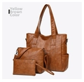 Set detallado de 3 bolsos tote marrón amarillo con textura de piel sintética plisada - Tote Grande + Bandolera Mediana + Estuche Pequeño / Tostado