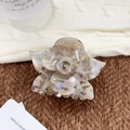 Iridescent flower acetate hair claw clip with mother of pearl texture for women - 8.8cm / Iridescent Gray