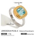 Anillo de acero inoxidable bicolor con piedra cuadrada azul claro y detalles dorados - Anillo de Strass Cuadrado Azul (JDR0302014-PS-BL-6)