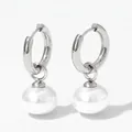 Orecchini pendenti con perla vintage francese e cerchio in argento lucido - Argento (PDE1386)