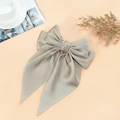 Elegante fermaglio per capelli in raso champagne con fiocco e lunghi nastri sottili - Cachi