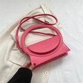 Elegante borsa in ecopelle rosa con manico circolare e tracolla rimovibile regolabile - Rosa