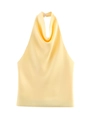 Dettaglio del retro di un top a lupetto in raso giallo chiaro con chiusura a bottone sul collo - S / Giallo
