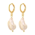 Detail of 14K gold plated huggie earrings featuring elegant white baroque pearls - Freshwater Pearl 1 (ER2005-00-04)