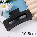 Detail of 10.5cm matte black rectangular hair claw clip with strong teeth grip - Matte Glossy Black (S150-32) / 10.5cm