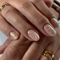 Minimalistische 3D aurora press-on nagels met iriserende coating en ovale vormgeving - 3D Aurora Roze Watergolf (Inclusief 1g Lijm) (JP3436)