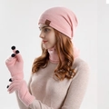 Set invernale in maglia rosa con berretto caldo, scaldacollo e guanti touch per donna - Rosa