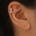 Goldener Bären-Piercing mit grünem Opal und funkelnden Zirkonia-Kristallen - Helix-Ohrstecker / Gold