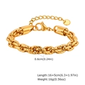 Dettaglio del bracciale a treccia dorata con chiusura a moschettone e misure - Stile Intrecciato a Grano (BR-1767G-16)