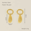 Pendientes de aro de acero inoxidable chapado en oro de 18k con alas caladas - Oro de 18K / Dorado