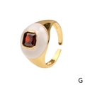 Anello aperto dorato con smalto bianco e gemma rossa quadrata incastonata - Regolabile (RG0670-G) / Smalto Bianco-Quadrato Rosso Zirconia