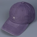 Dunkelviolette Baseballkappe aus gewaschener Baumwolle mit weißem H-Sticklogo - M (56-58cm) / Lila