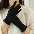 Women's black thermal gloves with delicate dotted stitching detail and soft fleece lining - One Size / Black