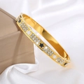 [190] Gold-spotted Black And White Five-pointed Star