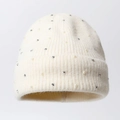 Bonnet en tricot blanc pour femme orné de perles et de strass sur un fil doux et chaud - Décor en perles et strass / Blanc